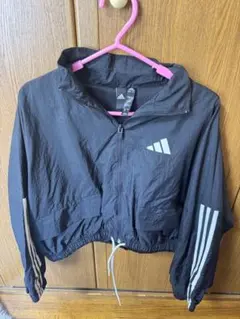 adidas クロップドジャケット ブラック