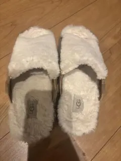 UGG ☆新品 W BAYNNA SLIP SLIP ON - メルカリ
