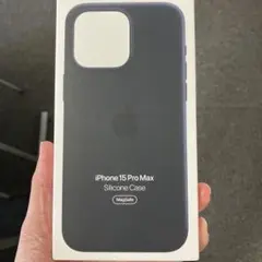 新品！Apple純正iPhone 15 Pro Max シリコンケース ブラック