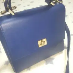 【定価18万最高峰】HUGO BOSS 2wayミニバッグ イタリア製のサムネイル