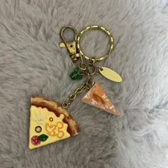 東京ディズニーリゾート ピザ キーホルダー