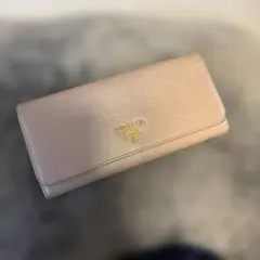 お値下げしました。PRADA プラダ サフィアーノ レザー ピンク 長財布