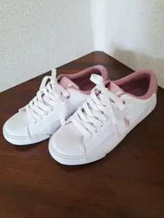 美品 POLO 24.0 ピンクグリッター　スニーカーのサムネイル