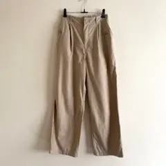 Item thumbnail for item cda6a8c4-a8a6-4cfc-8d0a-a9bda8089216