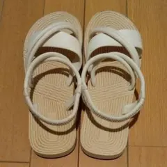 ホワイト ストラップサンダル ベビー用