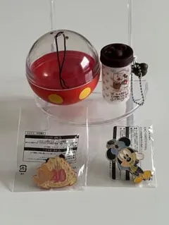 40周年ディズニーカプセルトイ ピンバッジのサムネイル