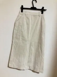 INGNI スリット入り コーデュロイタイトスカート