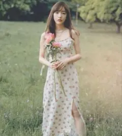ZARA スリット入り花柄ワンピース