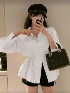 【新品未使用】ホワイト 100%コットン シャツ ウエストリボン付き