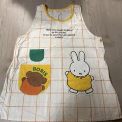 エプロン　保育士　キャラクターエプロン