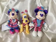 ミニーのファンダーランド　ミニパル　ぬいぐるみバッジ　ミッキー　ミニー　プルート