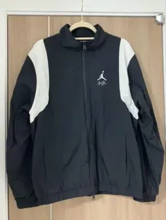 最終値引き‼️AIR JORDAN ナイロンジャケット