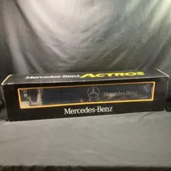 【未使用】メルセデスベンツ アクトロス トレーラーラジコン 1/24スケールのサムネイル