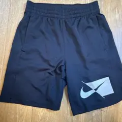 Nike DRI-FIT 黒 ハーフパンツ S