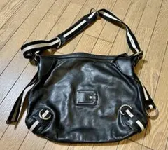 BALLY 黒 レザー ショルダーバッグ 中型