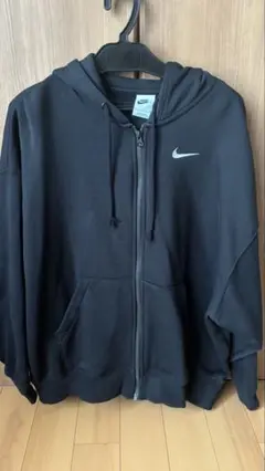 nikeジップパーカー