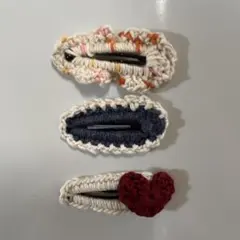 かぎ編み　パッチンピン　ヘアクリップ　３つセット