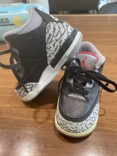 Nike Air Jordan 3 ベビーシューズ
