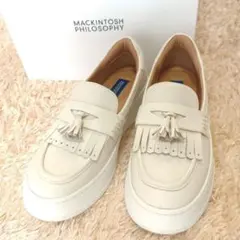 美品　マッキントッシュフィロソフィー　トラックソールタッセルフリンジローファーのサムネイル