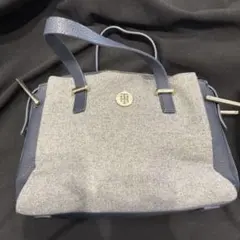 Tommy Hilfiger ショルダーバッグのサムネイル