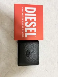 DIESEL カウレザー二つ折り財布 箱付きのサムネイル