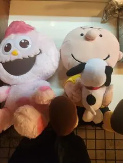 ユニバーサル・スタジオ・ジャパンのチャーリー・ブラウン と 恐竜 ぬいぐるみ ユニバーサル・スタジオ・ジャパンのチャーリー・ブラウン と 恐竜