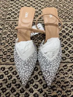 ZARA フェイクパール　スリングバッグ　37