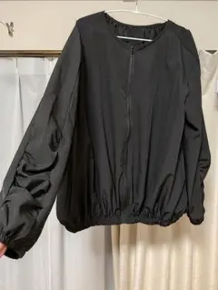 美品■ブラック ジャンパー ルーズフィット