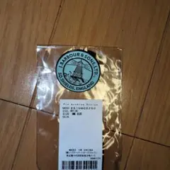 バブアー ピンバッジ