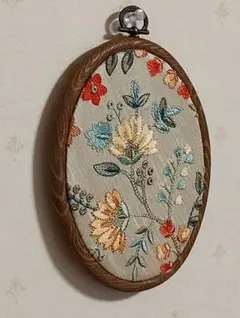 Item thumbnail for item 49bbbd9e-f27d-4954-b811-ad69dc67ba98