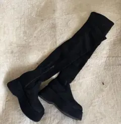 ローヒールフィットロングブーツ