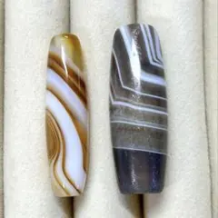 （A207)縞模様が美しいイエロー瑪瑙◆グレー瑪瑙◆メノウ◆天珠型◆2点セット