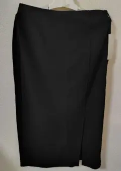 【GU】カットソーナローミディスカート