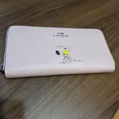未使用 COACH 二つ折り財布 スヌーピー チャーリーブラウン ホワイト
