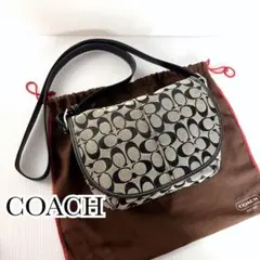 コーチ シグネチャー フラップ ダッフル ショルダー チャーム ブラック