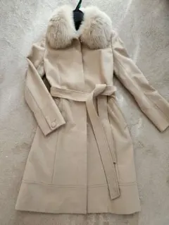 NATURAL　BEAUTY 　フォックスファーコートのサムネイル