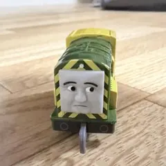 カプセルプラレール トーマス しましまのゴードン編 ハリー　レール付き