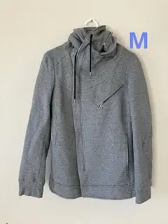 キャサリンハムネット　変形パーカー