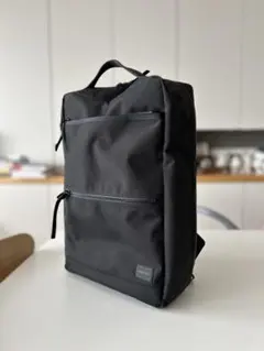 Item thumbnail for item 6ad51f5f-7e5a-4537-8c51-044bc28f6dc8