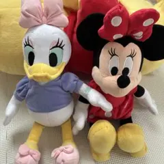 ディズニーストア　ぬいぐるみ　ミニー　デイジー