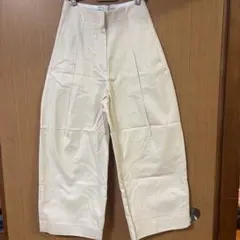 HERMES クロップドパンツ ホワイト 38 - メルカリ