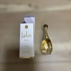 Dior J'adore Intense パルファム　ジャドールインテンス