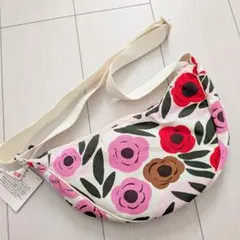 ②新品　ユニクロ　マリメッコ　ラウンドミニショルダー　ピンク