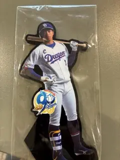 ドラゴンズストア 90周年 当たりBIGアクスタ 1 岡林勇希 - メルカリ