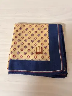 ダンヒル　ハンカチ　イエロー×ネイビー　ロゴ刺繍のサムネイル