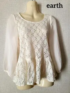 ❍ オフホワイト シースルー花柄レース　袖シフォン　ペプラム　トップス