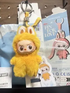 Ｙイニシャル　THE MONSTERS PIN FOR LOVE ラブブ