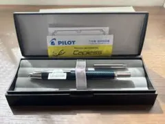PILOT Capless 万年筆 ノック式　絣のサムネイル