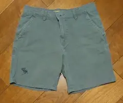 Abercrombie & Fitch グレー ショートパンツ