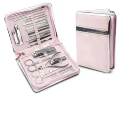 ピンクシルバー２６個Bivoyud爪切りセット　マニュキュアセット　ネイルセット